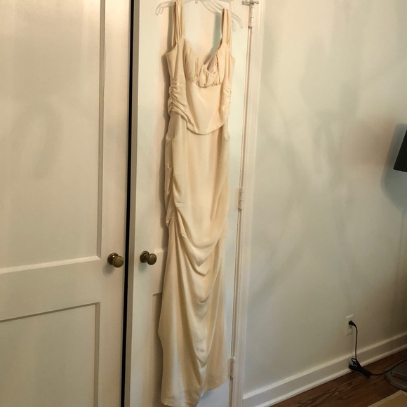 Nicole Miller wedding gown size 12 HG0016 - Picture 1 of 7